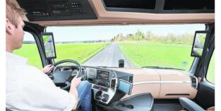 Der Blick nach vorne und zurück: Spiegelsysteme für Nutzfahrzeuge