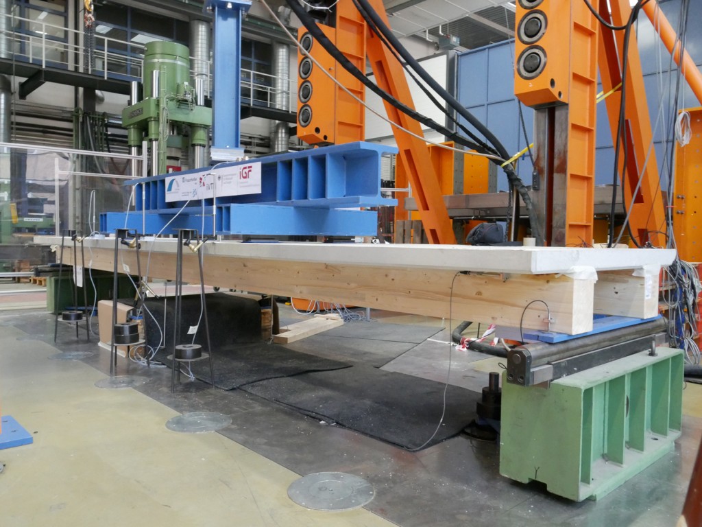 Neue Klebetechnik für Baubranche verbindet effizient Holz und Beton