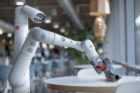 Roboter übernehmen künftig Alltagsaufgaben im Büro