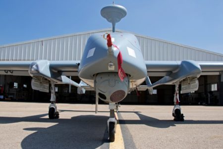 Verteidigungsausschuss macht Weg für bewaffnete Drohnen frei