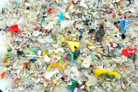 So lassen sich Fraktionen und Verbünde von Kunststoffen recyceln