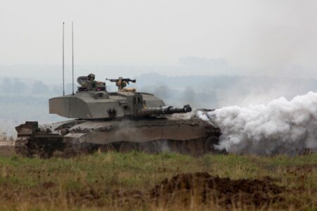 Challenger-Panzer für die Ukraine reißen ein großes Loch in die britische Armee