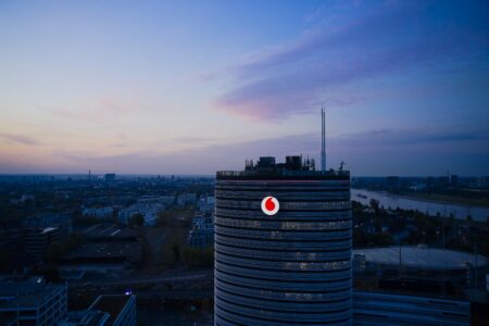 Vodafone streicht 11 000 Stellen