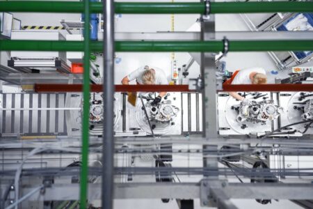 Audi startet in Ungarn mit Produktion der Elektromotoren für PPE
