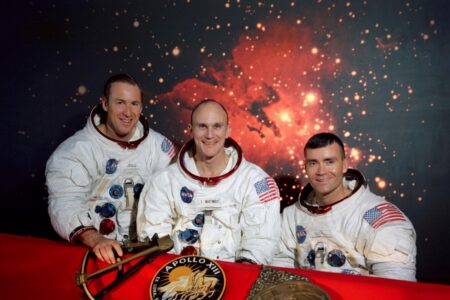 So holte Thomas Mattingly die Apollo 13 sicher zur Erde zurück
