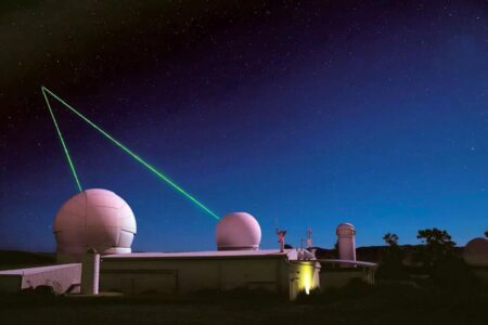 Weltraummüll mit bodengestütztem Lasersystem vernichten