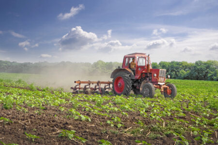 Agrartechnik: Innovationen, Effizienz und Nachhaltigkeit
