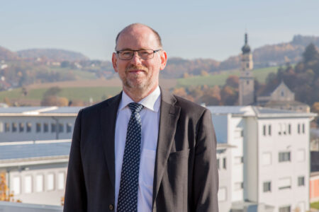 Peter Sperber wechselt von der Hochschule Deggendorf in den „Unruhestand“