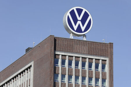 VW meldet Zahlen für 2023: Softwaresparte Cariad weitet Verluste aus