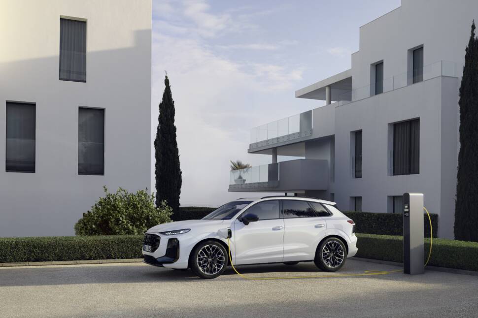 Audi Q3 SUV e-hybrid