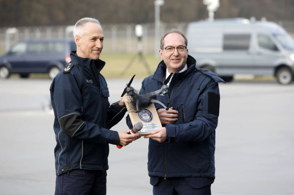 Indienststellung der Drohnenabwehreinheit der Bundespolizei in Ahrensfelde