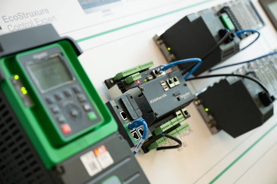 Komponenten für die elektrische Automatisierung