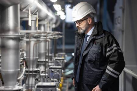 IBU-tec in Weimar: Richtfest für Europas erste Fabrik für LFP-Kathodenmaterial