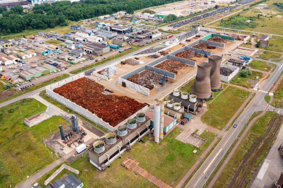 Stahlschrotte im Hüttenwerk: Der Stahlkonzern Tata untersucht im Forschungsprojekt Cisma, wie sich der Einsatz von 100 % Schrotten auf die Stahlqualität und - verarbeitung auswirkt.