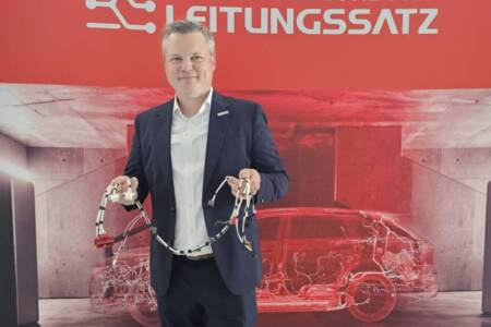 Montage von Kabelbäumen: Hier setzt die deutsche Automobilindustrie neue Maßstäbe