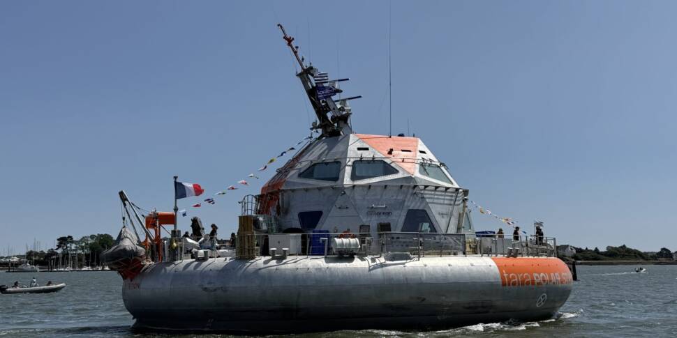 Tara Polar Station beim Auslaufen aus Lorient im Juli 2026.